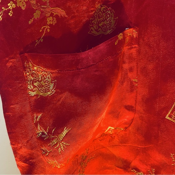 Dragon print Chinese Red Silk Robe - Picture 5 of 9